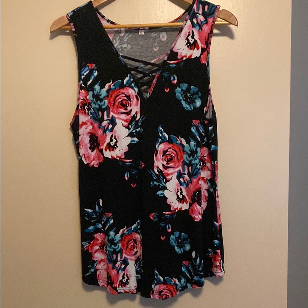Floral Sleeveless Top - Black and Pink
